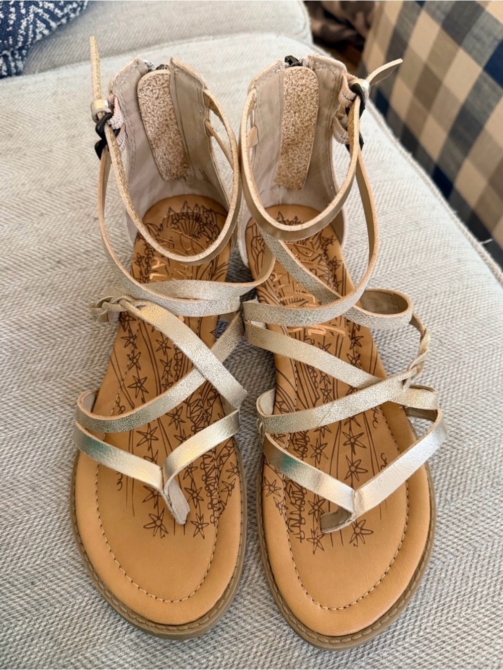 Blowfish Gold Metallic Strappy Gladiator Sandals 8.5